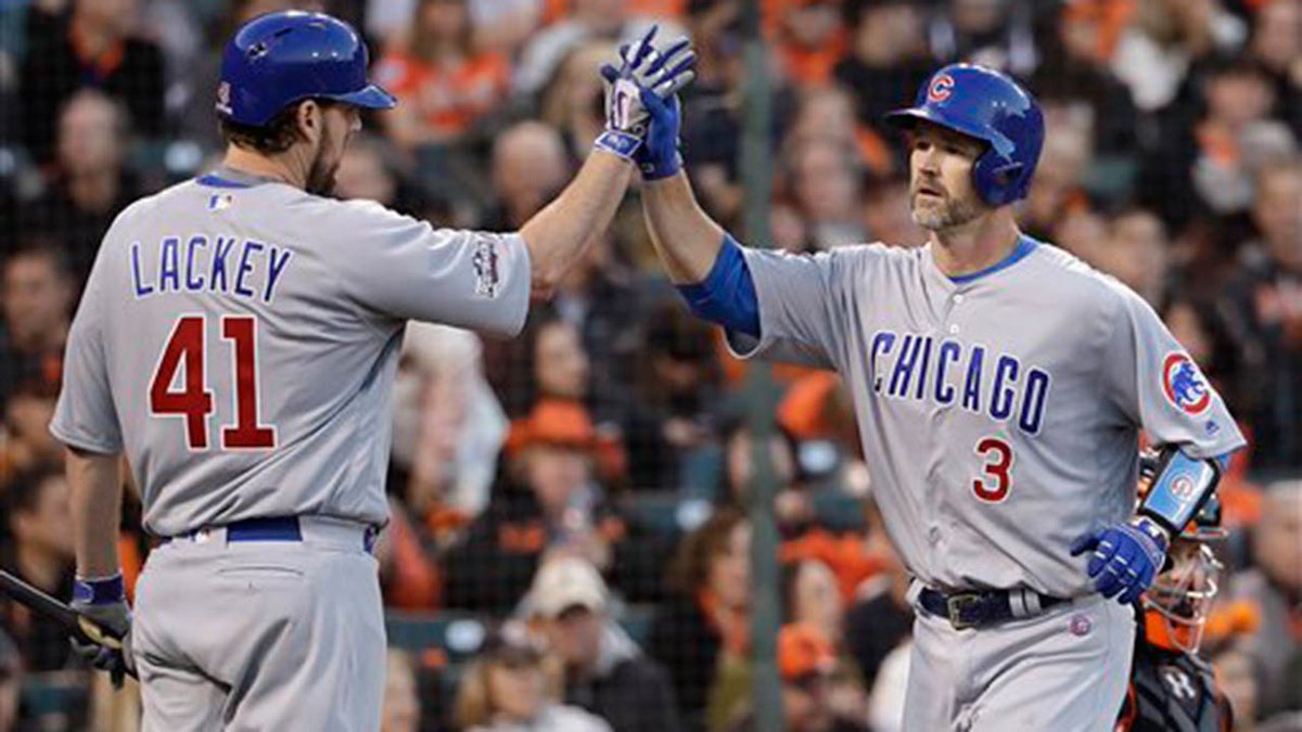 ABC7Chicago's tweet photo. Chicago Cubs rally to beat San Francisco Giants 6-5, advance to NLCS: https://t.co/S2RxfVIwN6 https://t.co/3ti7Tf2hn9
