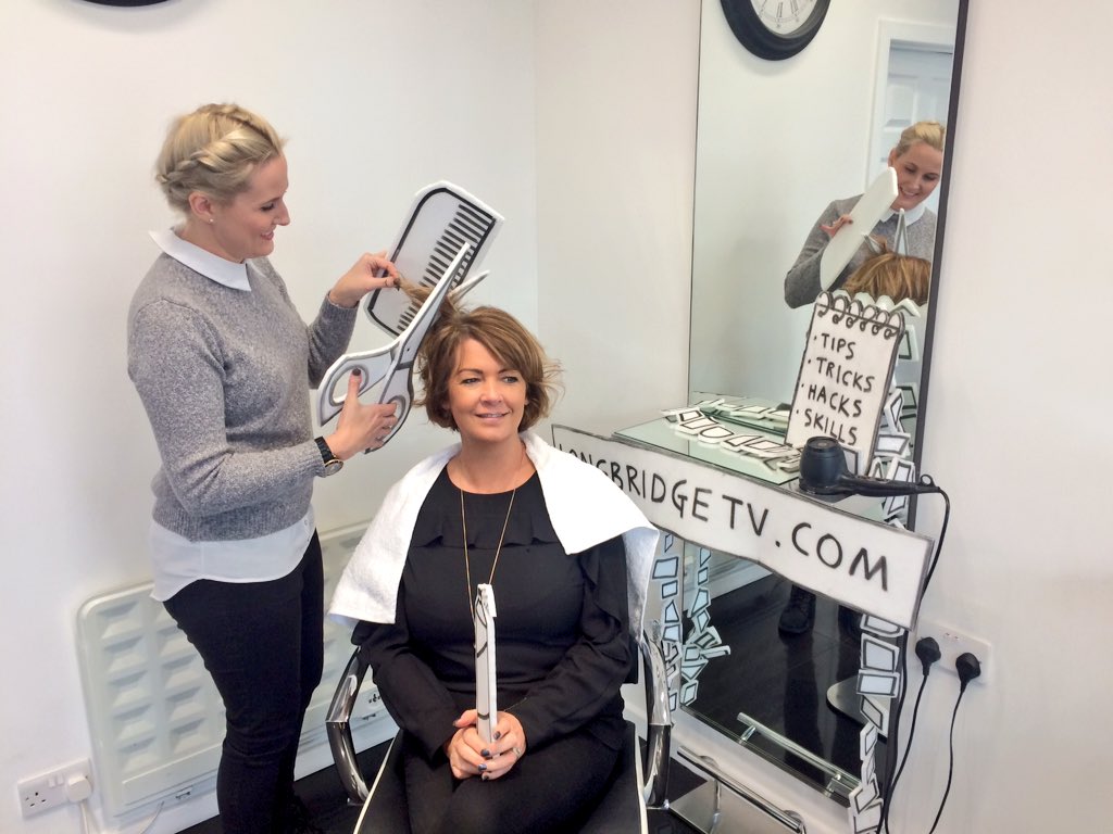 longbridge_tv's tweet photo. Thanks to the ladies @curehair1 for some excellent curling tips #hair #curls #comb #longbridge #ltv https://t.co/4Td7g7xYjY