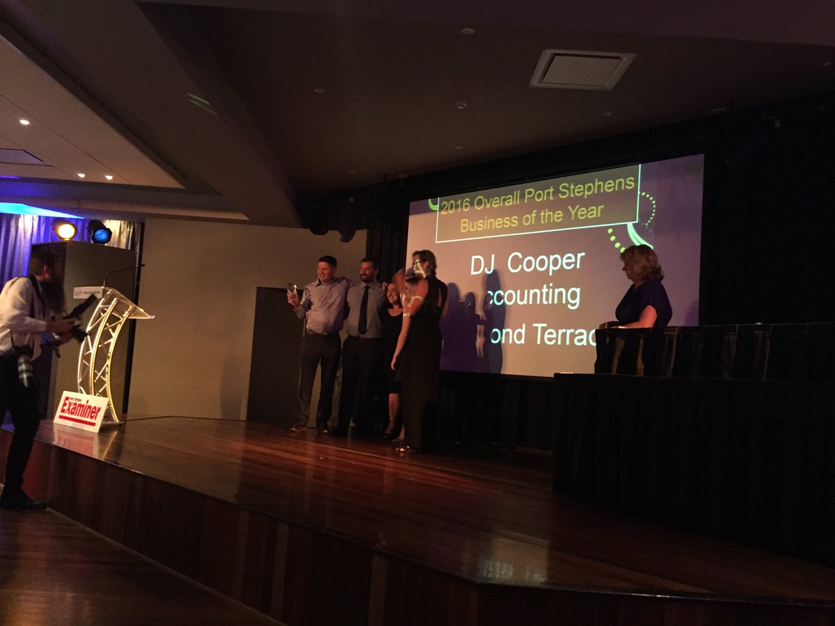 BecGillon's tweet photo. Overall business winner #aba16 https://t.co/ageWuUbt8M