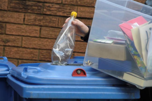 LitterTeam's tweet photo. Richard Lochhead thinks recycling is the best way to reduce #litter problem. What do you think? http://bit.2dKSIBaly/ https://t.co/0I61k8UBkR