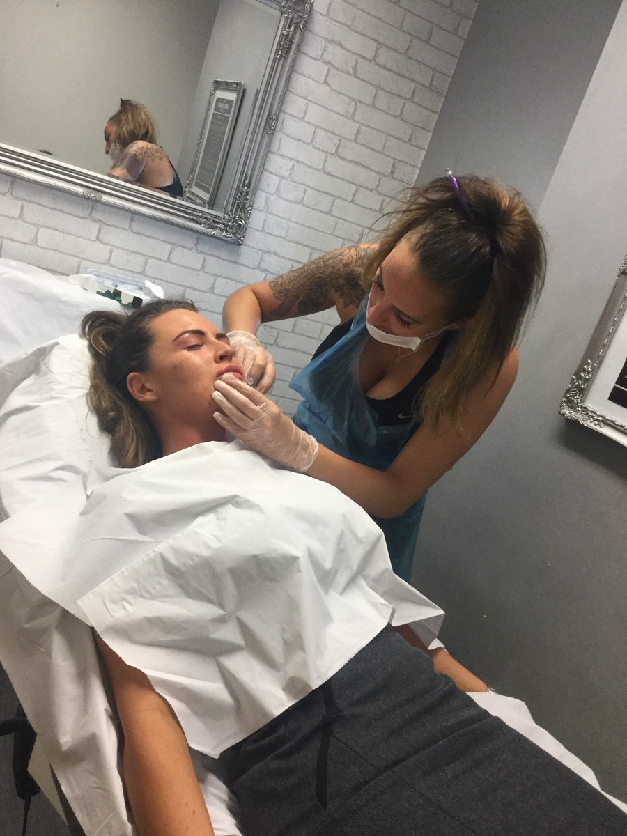 The Waxing Studio tweet media