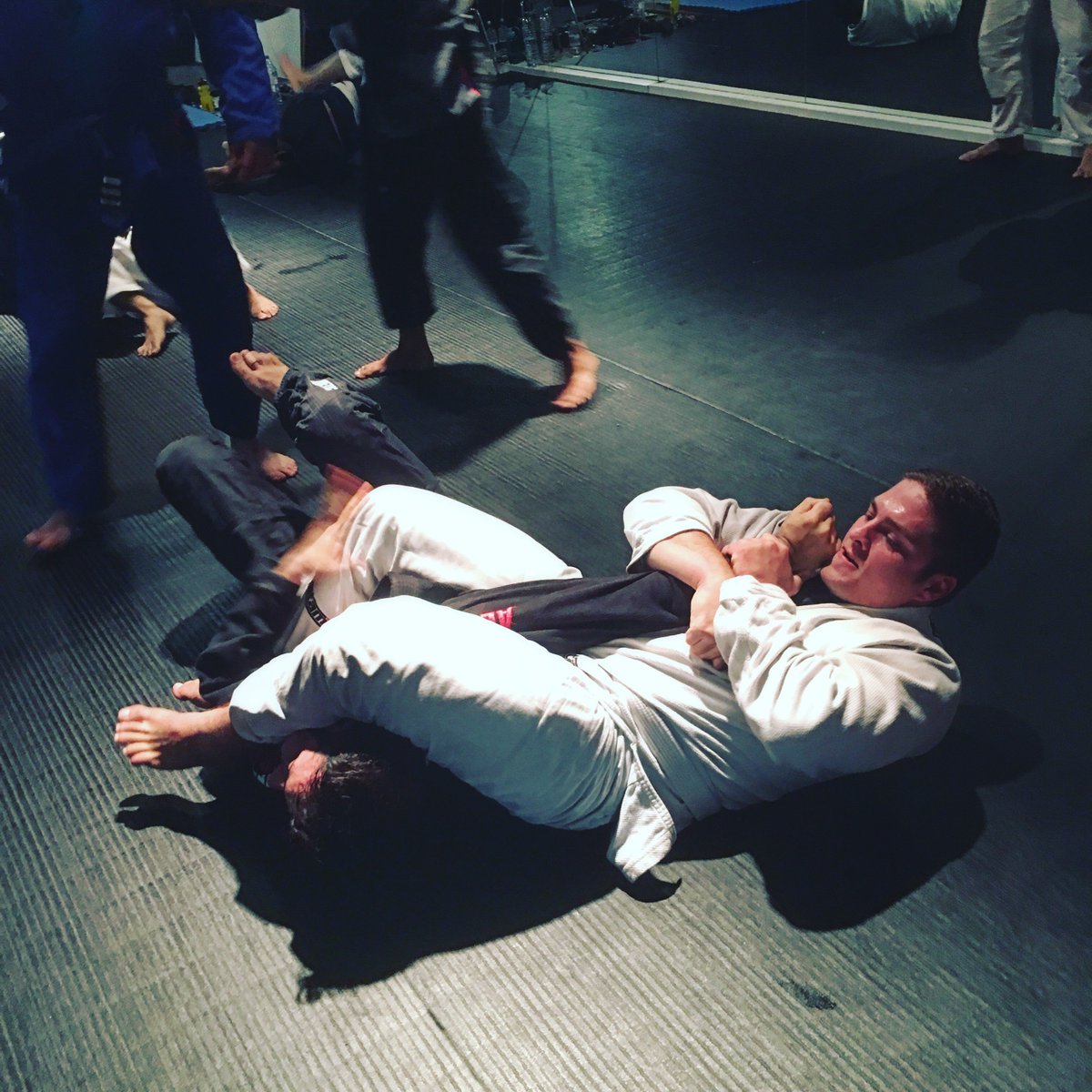 WaveBJJ's tweet photo. Wednesday 7am mixed, 1pm mixed, 7pm advanced 8:30 fundamentals in #Chiswick #BJJ #WaveBJJ #London https://t.co/ctwUK3xpwb