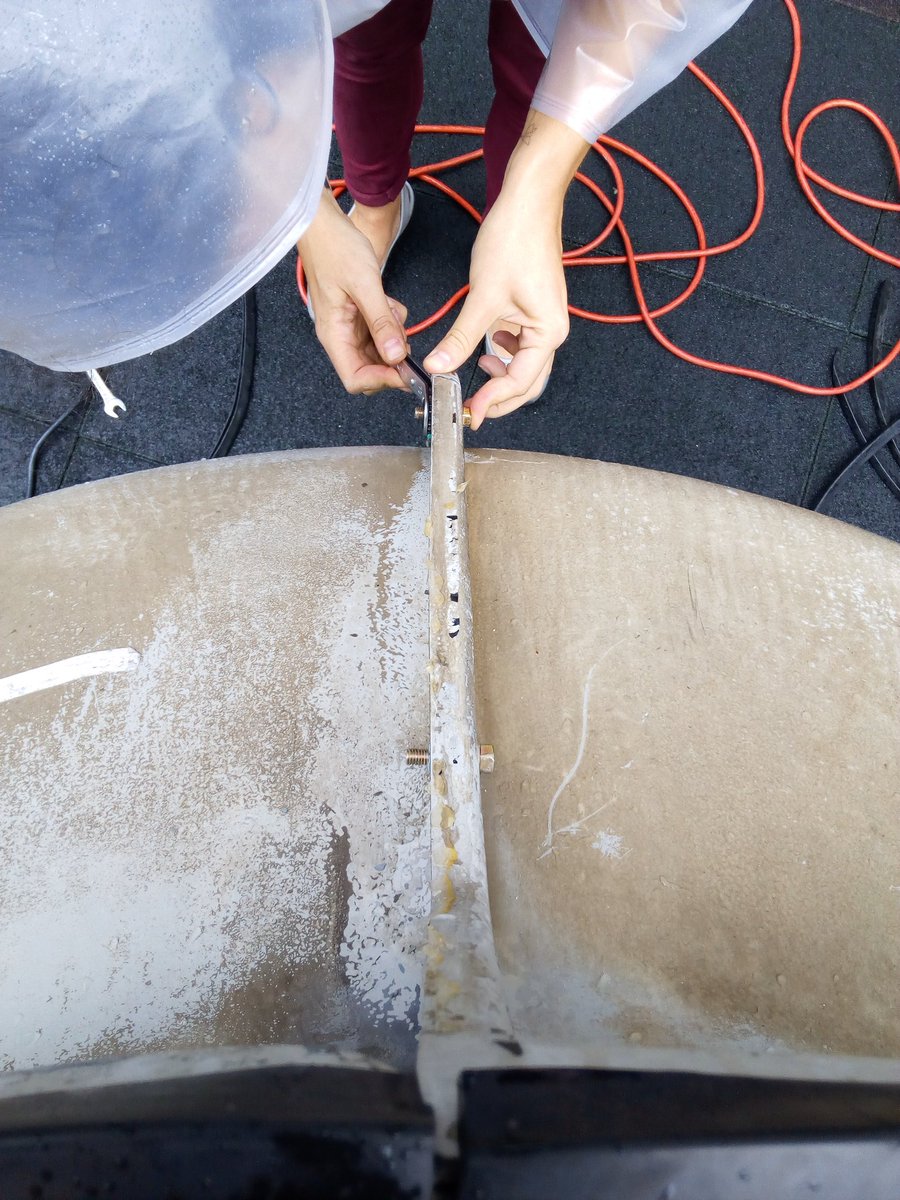 basurama's tweet photo. Preparing water tanks after the typhoon at "kids ambitions park" #ReCreateTaipei @WDCTaipei2016 https://t.co/tEjHpeB6SJ