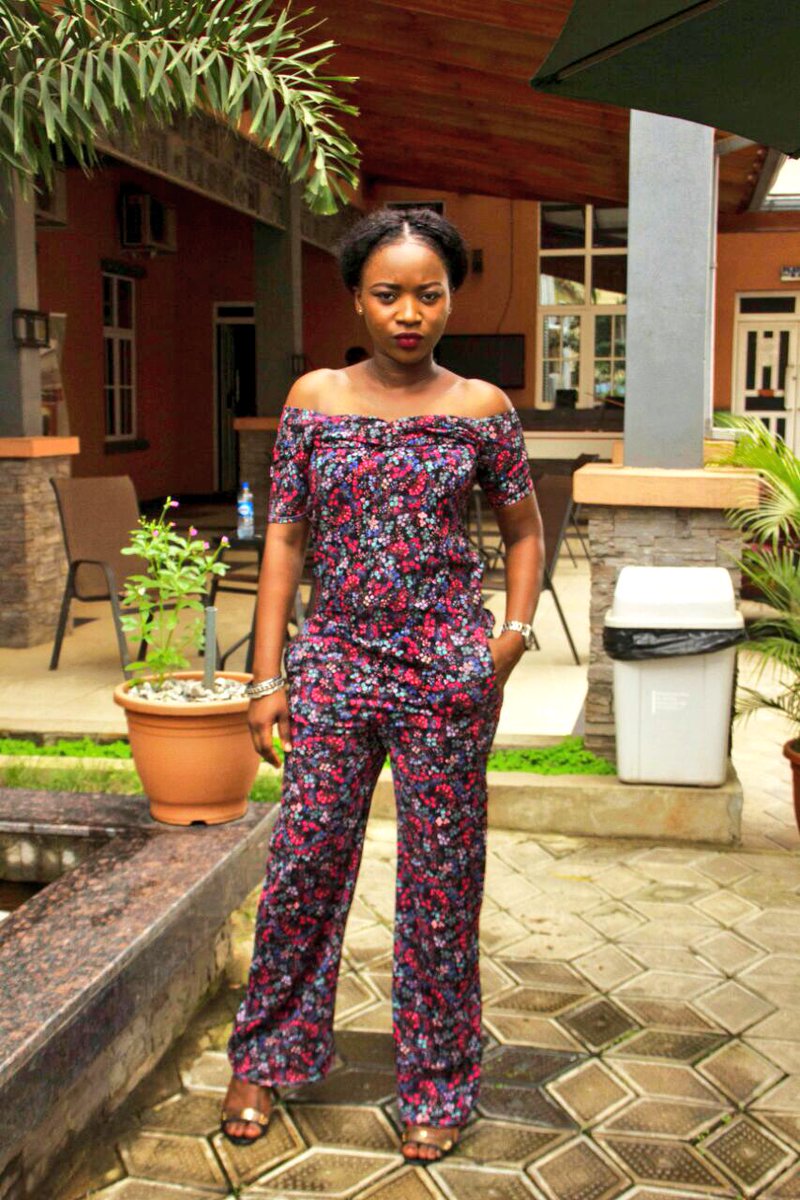 presshy_b's tweet photo. I sew clothes like this and more with any fabric of choice. Please Retweet🙏 Someone might be interested. Thanks. https://t.co/9hD4E5fCrz