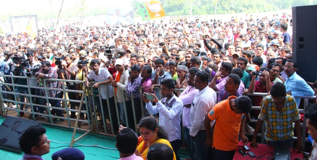 dpradhanbjp's tweet photo. Under NSP 2D seismic study will be done for 48243 Line KM around the country;will help understand oil/gas reserves in these areas https://t.co/TQJMJVxtBG