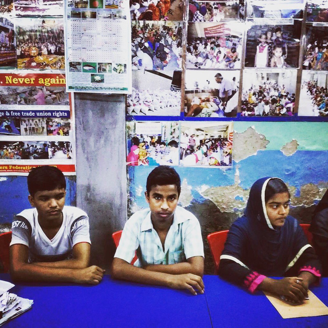 SafiaMinney's tweet image. Fighting thru TEARS interviewing child Labourers who make clothes for our high streets @slavetofash @fashrev @liviafirth @EthicalFashionF