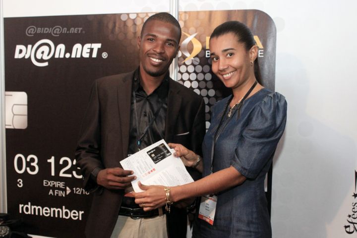 CynomediaAfrica's tweet photo. #Afrique #Innovation : #Weblogy Group présente son nouveau produit « #Abidjan.net ». https://t.co/vpFW8A0O5r https://t.co/jn41CyVBT6