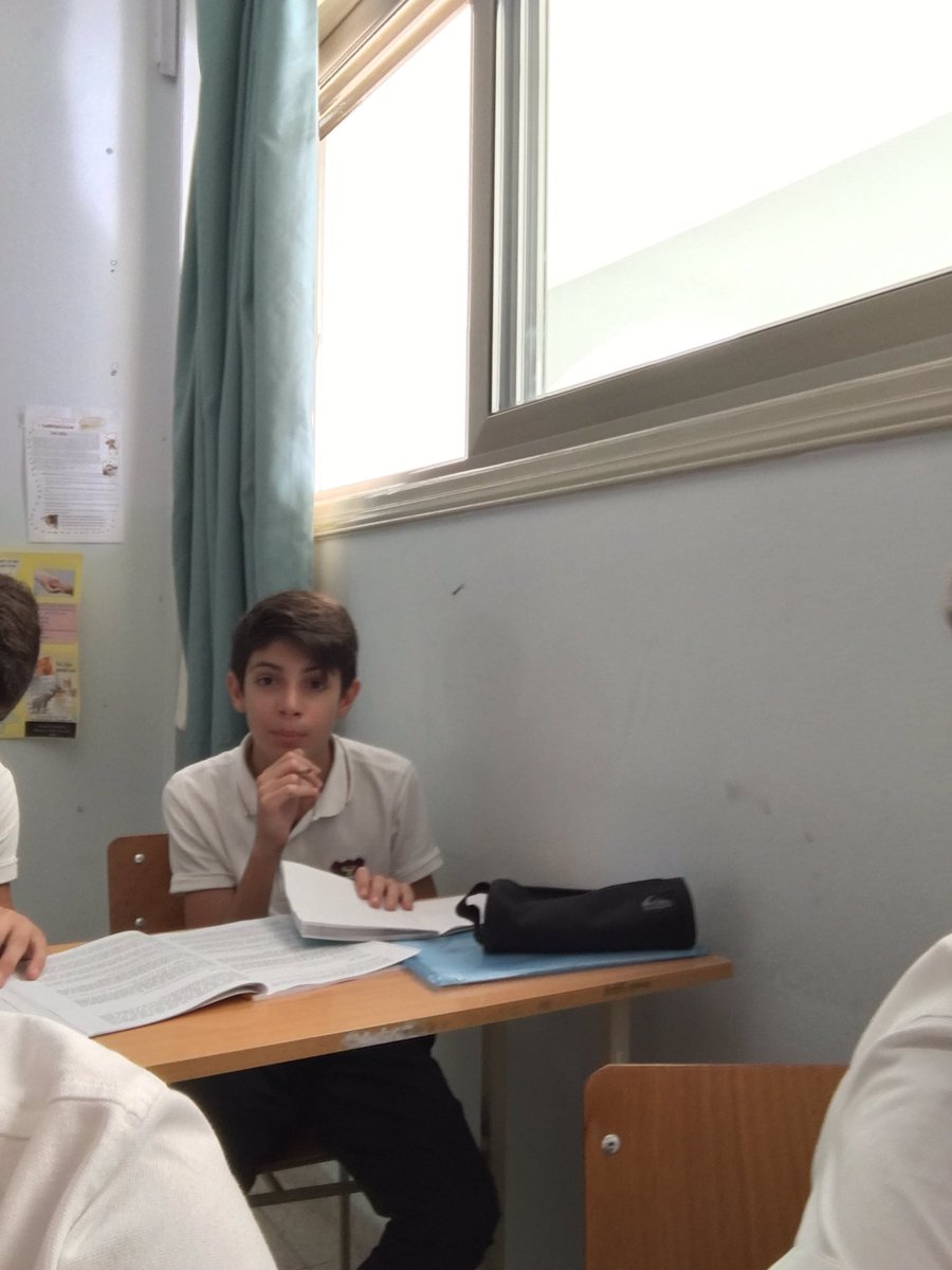 ItzHyyyRaz's tweet photo. Your boy @xMasqo in class https://t.co/A0g7siw4cU