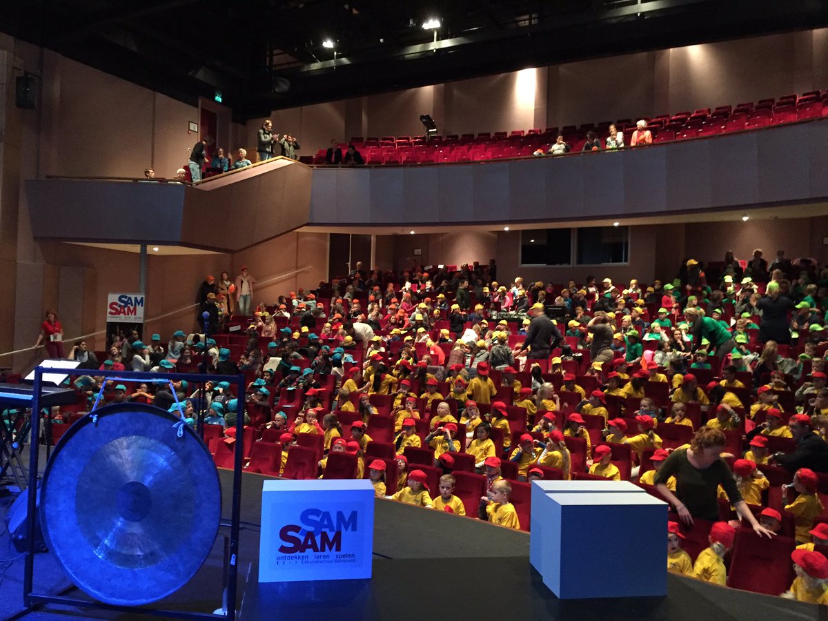 LindaMarimba's tweet photo. Nog 5 minuten en dan knallen! @MuzieklesBveld https://t.co/rnntK1cBrd