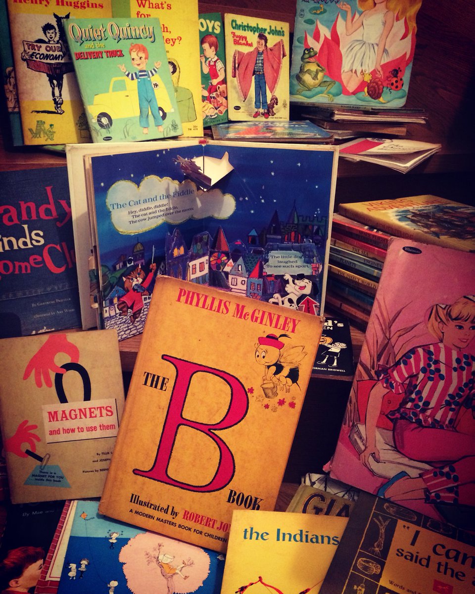 東京くりから堂 Pa Twitter 東海蚤の市情報 洋書絵本たくさん持っていきます 60年代中心にいろいろあります 81番ブース東京くりから堂 ぜひ遊びに来て下さい 東京くりから堂 東海蚤の市 洋書 絵本 洋書絵本 海外絵本 古本