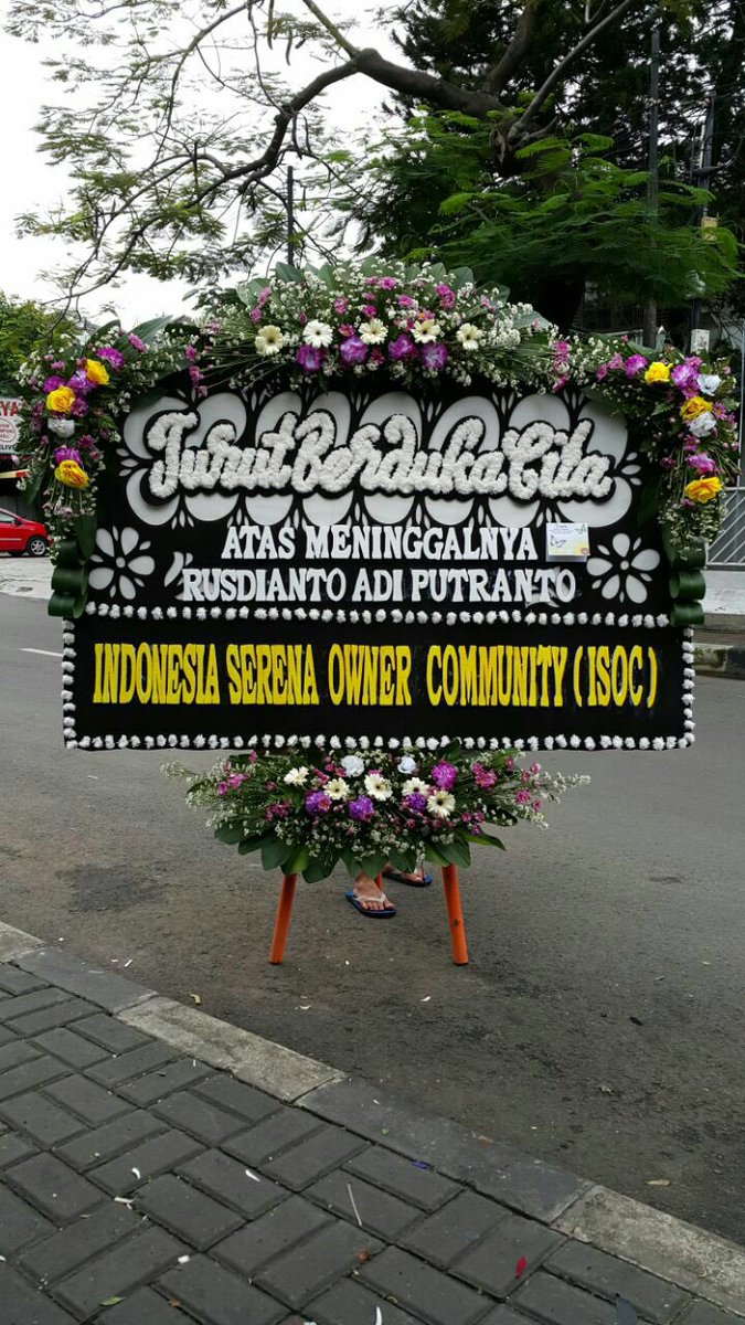 Innalillahi wainnailaihi rojiun. kami kehilangan sahabat, smoga amal ibadah beliau diterima Allah SWT. &amp; yg ditinggalkan diberikan ketabahan