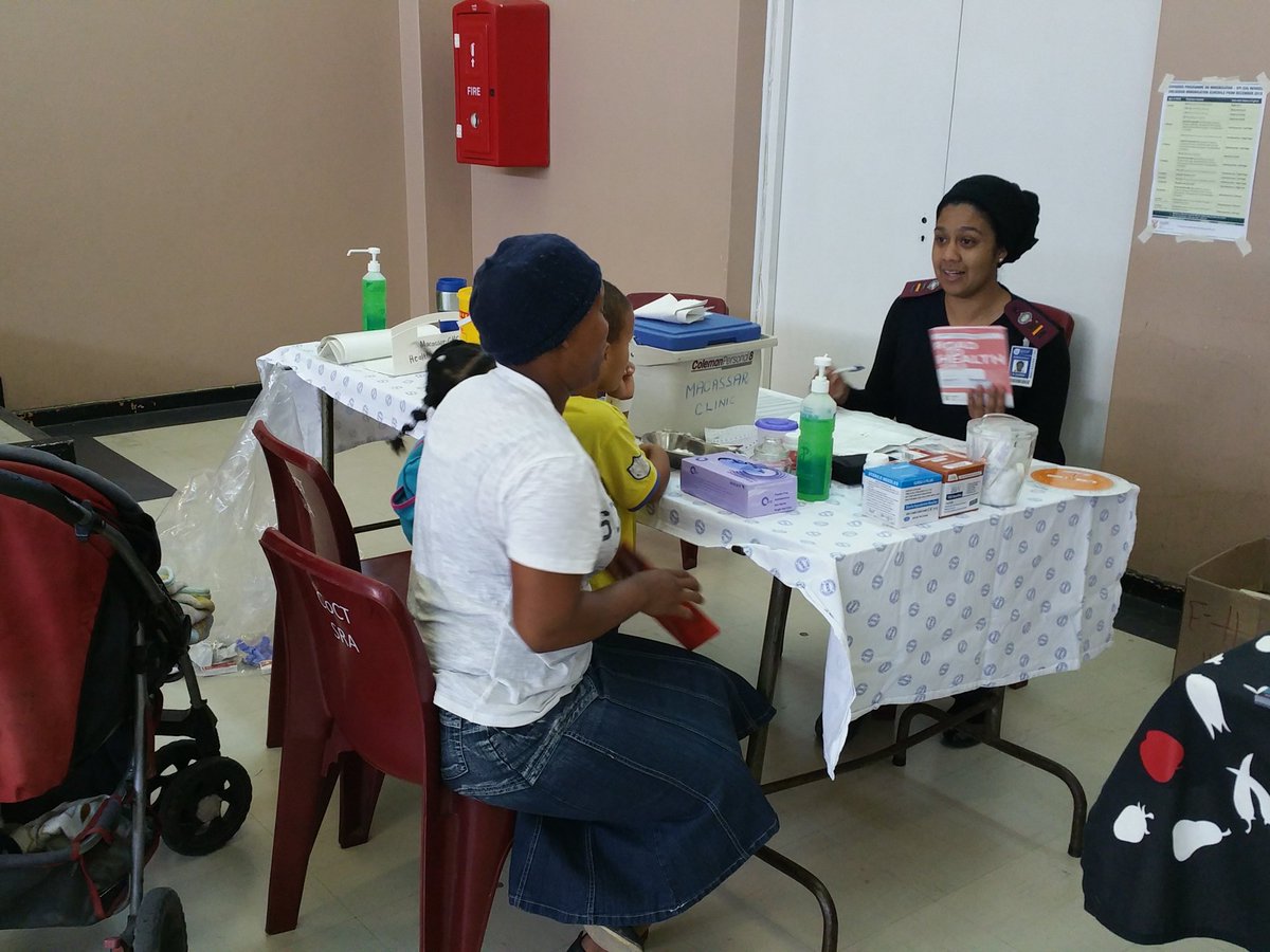 HbergSunriseRC's tweet photo. Clinic card education #RFHD2016 https://t.co/tSCz9i4psA