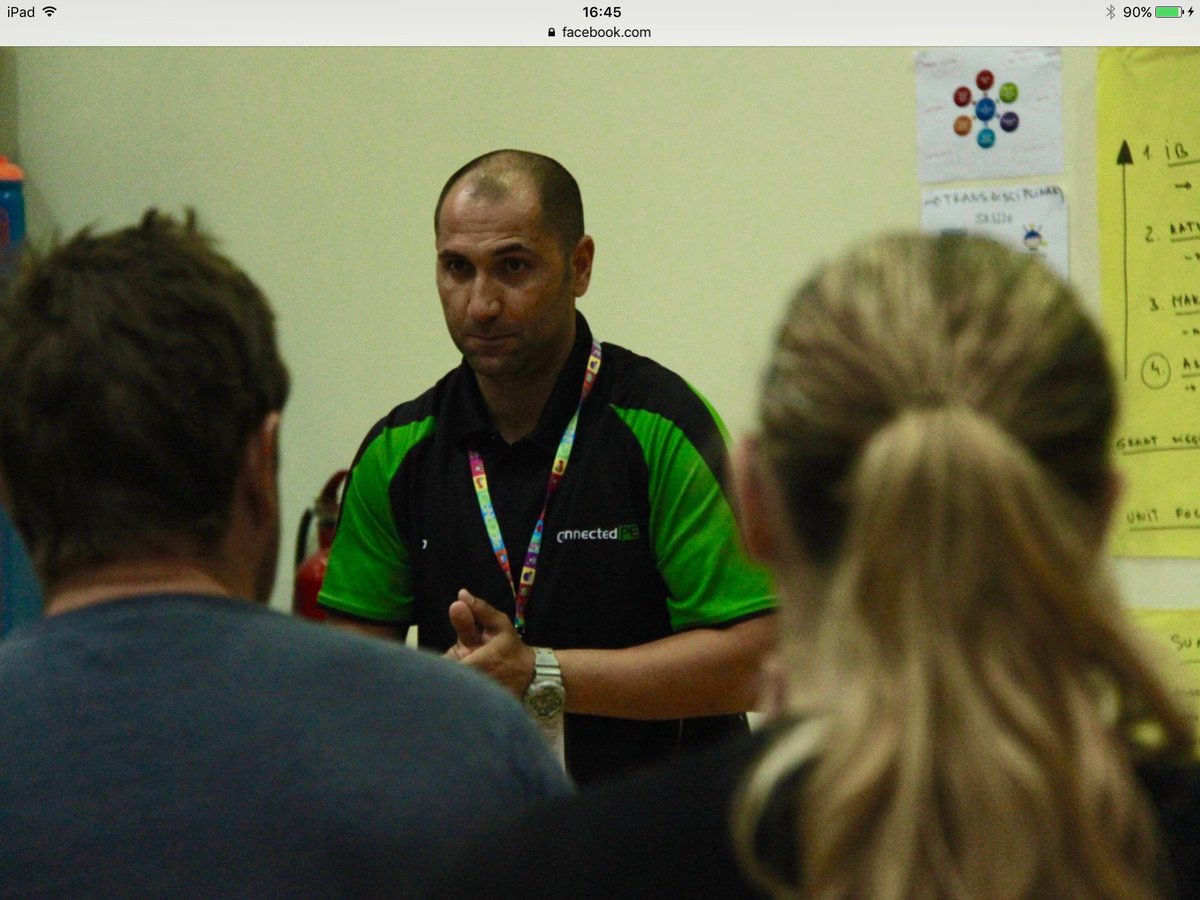 Dan_PE_Popescu's tweet photo. In action @ConnectedPE conference in Dubai. Thanks @mrrobbo for the photo! Already looking forward for next one... #connectedpe16 https://t.co/7BJVikvsHQ