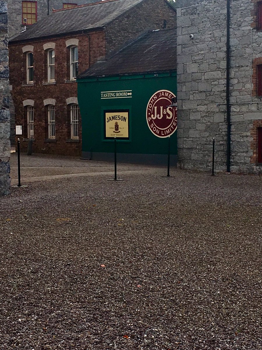 FiHodgins's tweet photo. Officially the best day at work ever #MidletonDistillery #AlwaysCurious https://t.co/0lus3uXog5