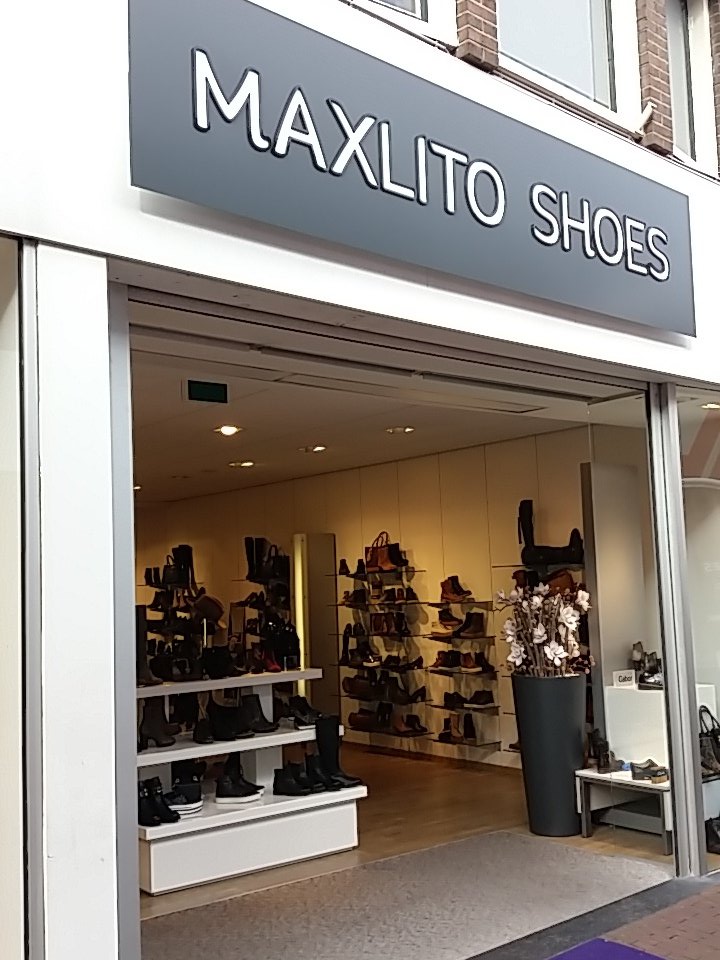 Leuke afspraak gehad in @edecentrum met @IdaSchoenen. Maxlito shoes aan de grotestraat 25 #Ede een klasse winkel met topmerken!
