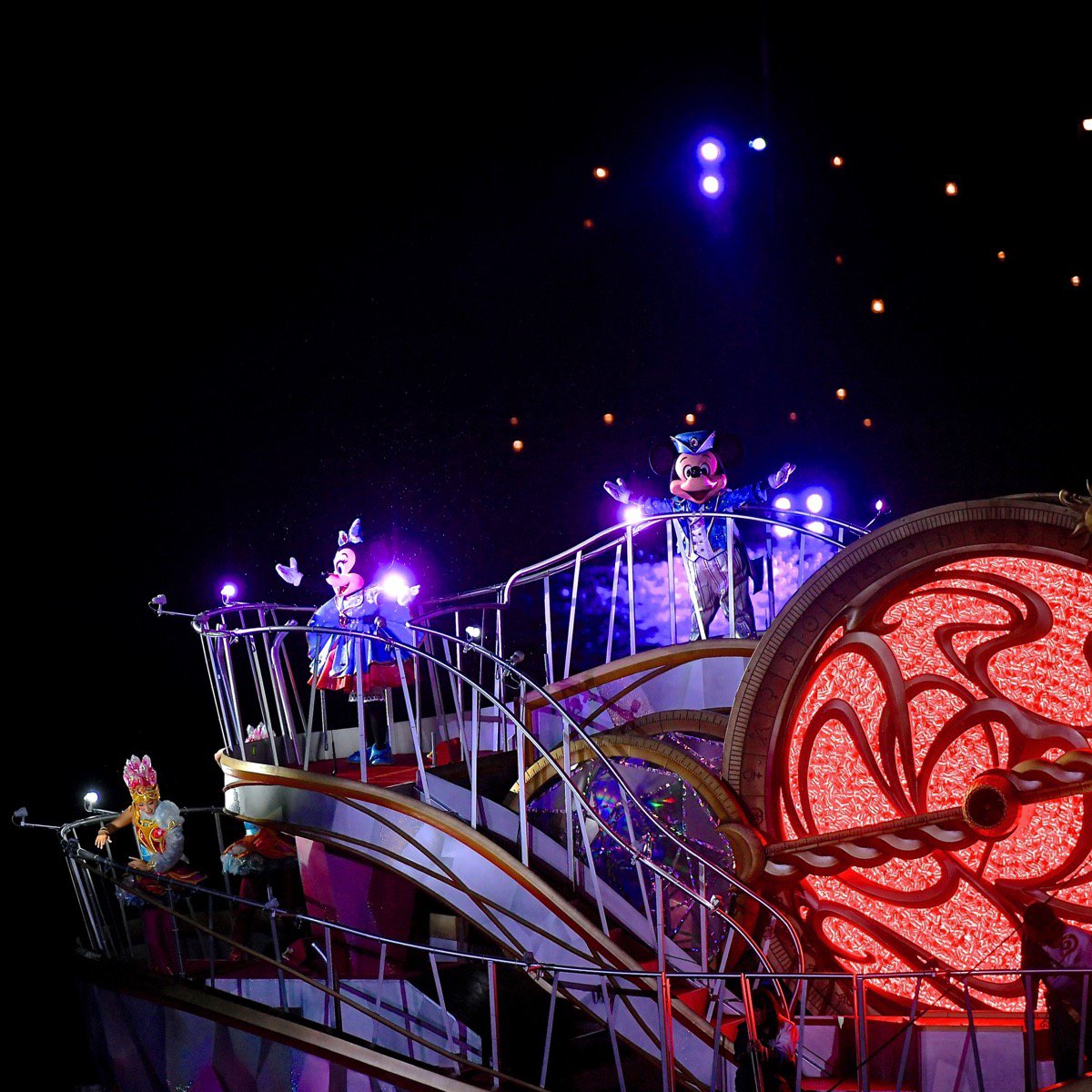 Mezzomikiのディズニーブログ Twitterren 東京ディズニーシー15周年 ザ イヤー オブ ウィッシュ グランドフィナーレ の イベント概要発表 新コスチュームにかわる クリスタル ウィッシュ ジャーニー は夜間公演も 詳しくは T Co Dmfsjhpfj3