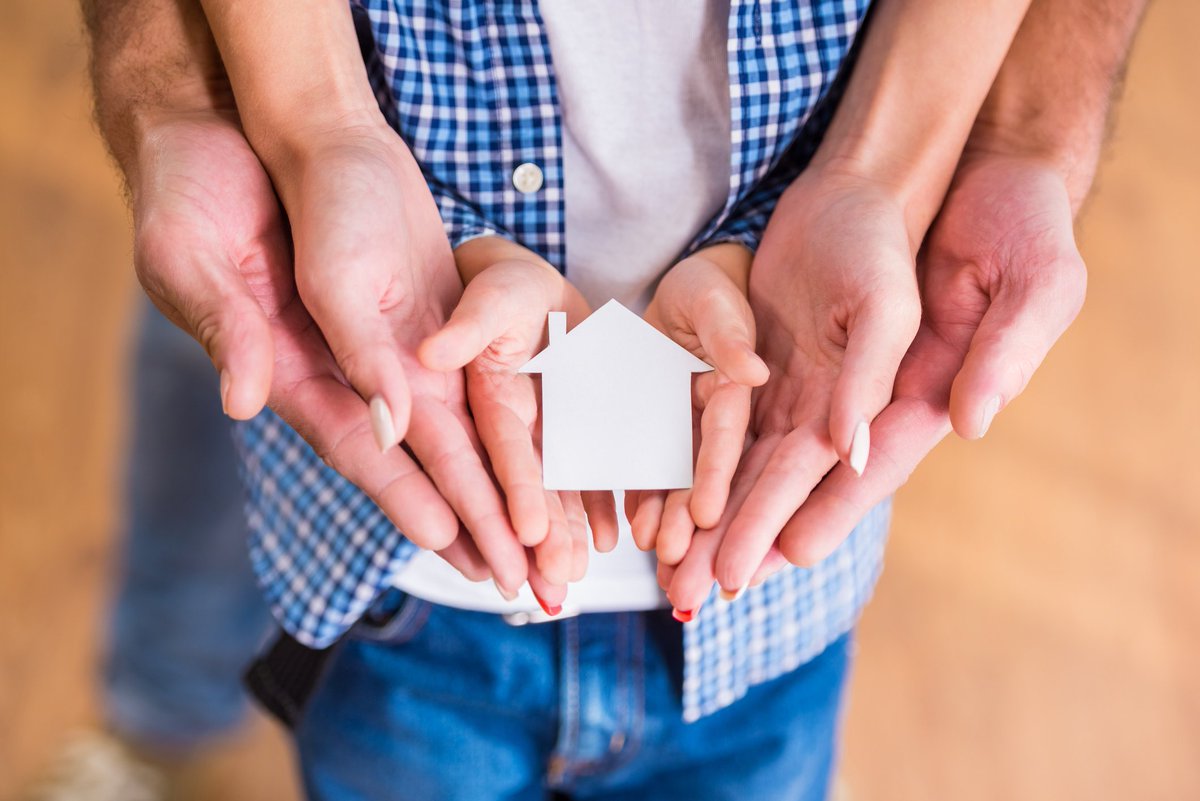 Your home could be worth more than you think! Our FREE and instant valuation tool will reveal all... hubs.ly/H04H-ss0