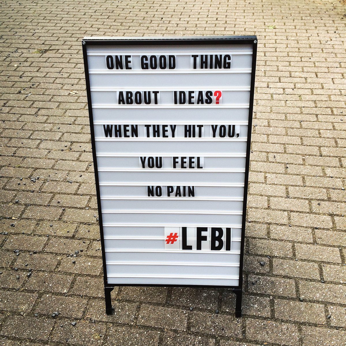 lfbigideas's tweet image. Eensch. #LFBI