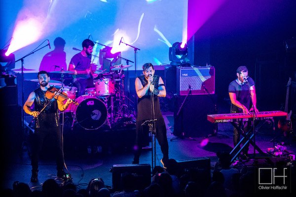 Revivez cette folle soirée à @LaCigaleParis avec les photos live de @bmkhalife &amp; <a href="/mashrou3leila/">Mashrou' Leila</a> par <a href="/daidix/">Olivier Hoffschir</a>  bit.ly/lacigale-ohoff… !