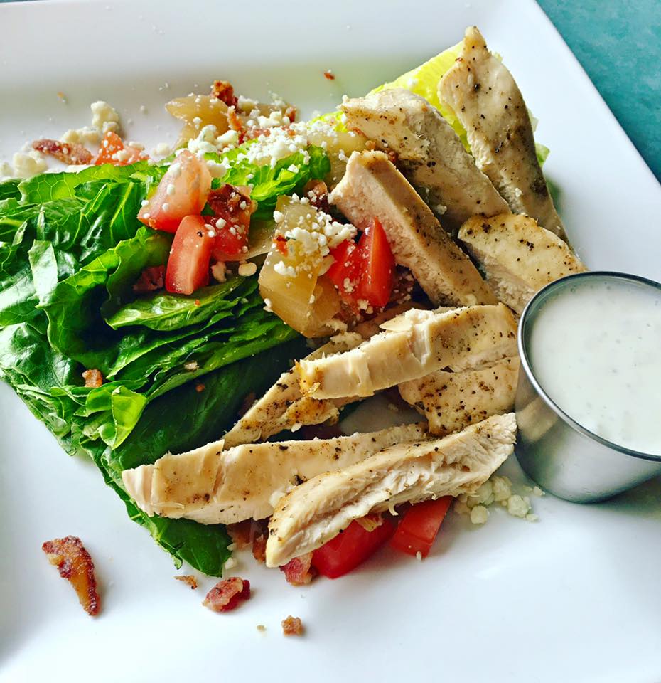 CajunsLR's tweet image. For your Wednesday humpday, you need to try our Romaine BLT Salad with grilled chicken!  #deliciousoptions