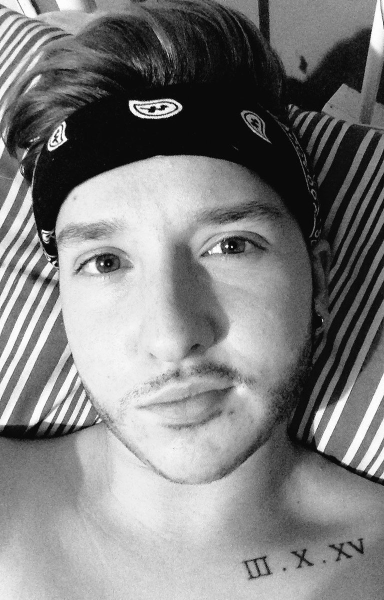 Rileycispender tweet picture