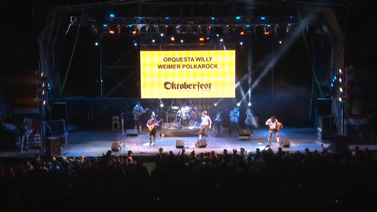 WeimerWilly's tweet photo. Tremendo #Oktoberfest #vgb cada año mejor!!! #polkarock #willyweimer https://t.co/3rYap5woLV