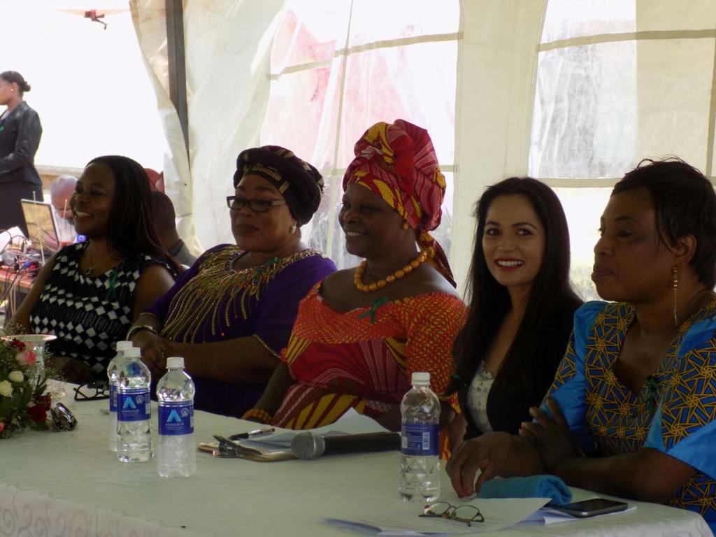 Sarika1000's tweet photo. Incredible day spent with the First Lady of Zambia at HandwashEvent #TripleEight #CampaignsThatMatter #healthyhands https://t.co/x0HQ7XV3dU