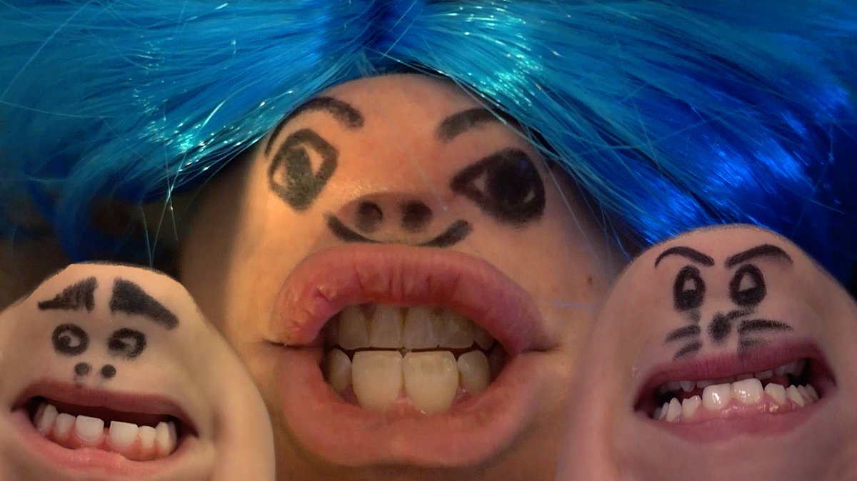 ItarteVlogs's tweet photo. NUNCA ME REÍ TANTO CON ELISENDA LA ROCKERA...😂😂
https://t.co/0tnhPpXkzN https://t.co/lU858h8eed
