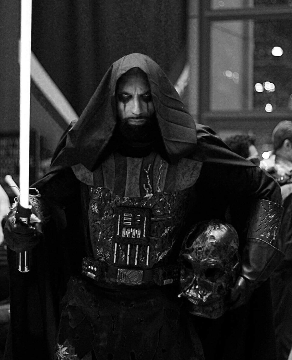 darth vader surrounded by fear darth vader surrounded by fear