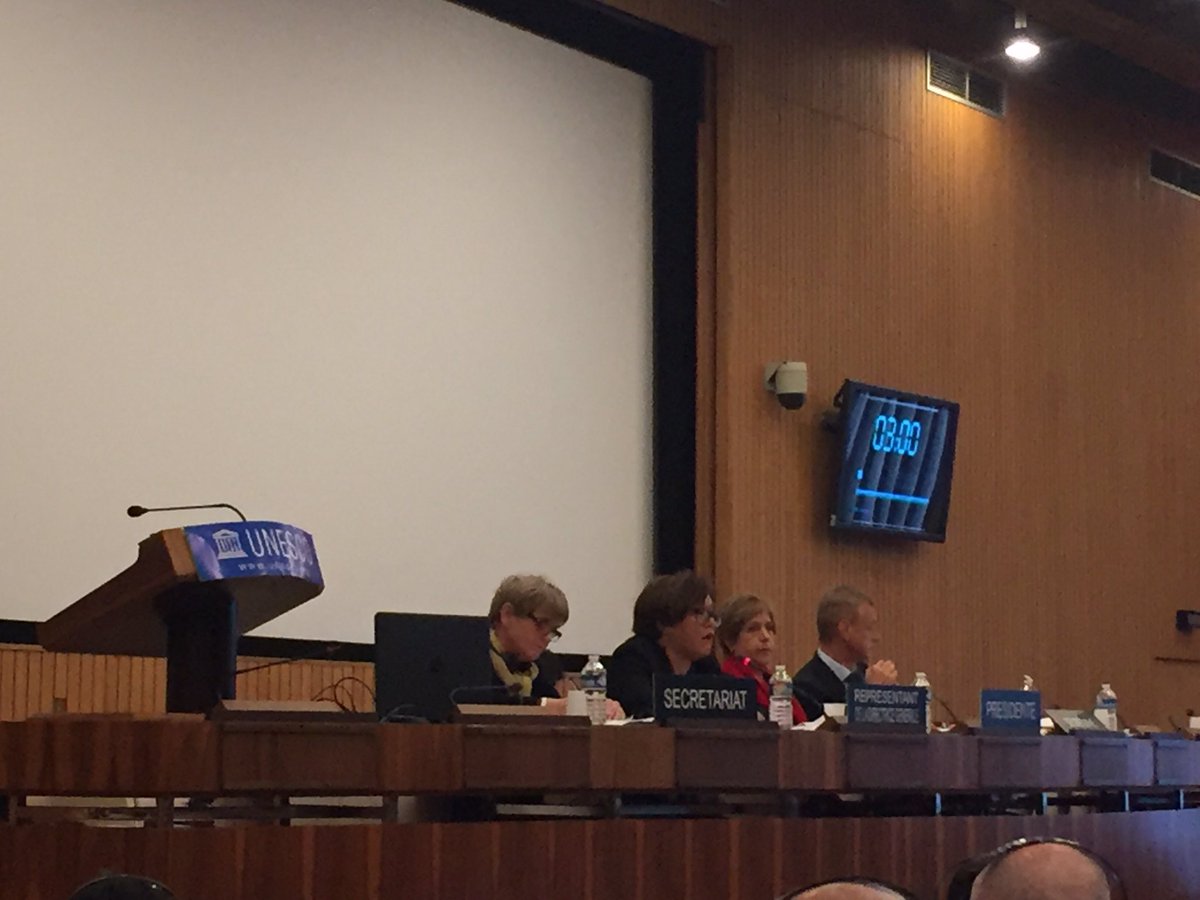 Oosterenvan's tweet photo. "Overuse of consultants is a UN wide problem. UN mandates expand, budgets stagnate. We have no choice" says UNESCO HumanResourcesDir.
#200EX https://t.co/Res7NNeDaL