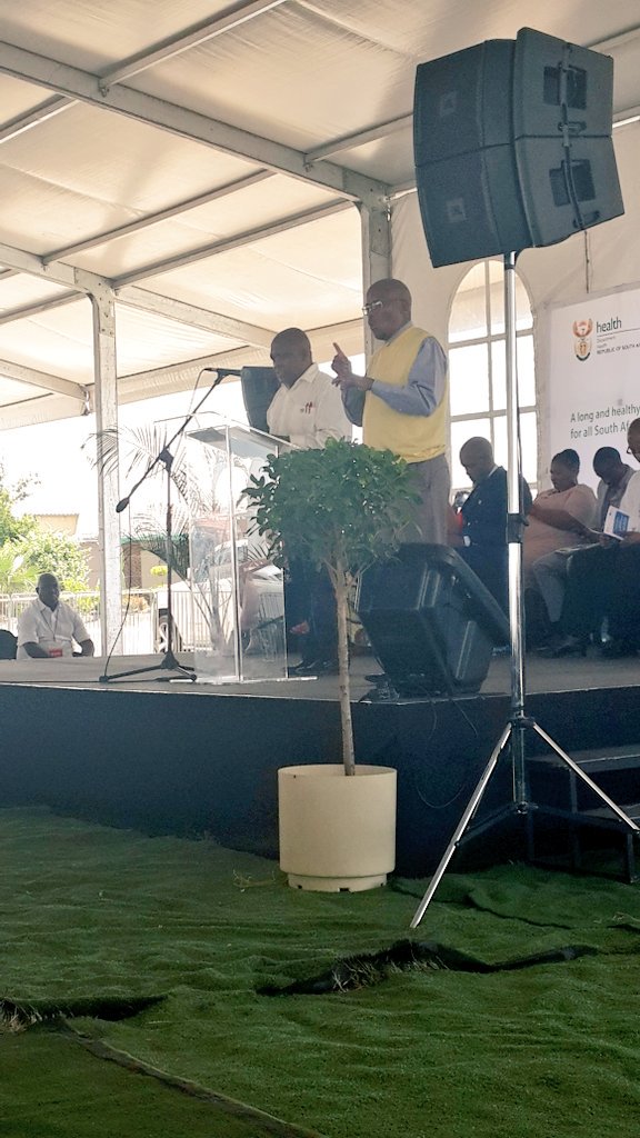 HealthZA's tweet photo. Dr. J Phaahla: A healthy life is in our hands. Beyond Rotary you can still visit local health clinics.#RFHD2016 ^eN2 https://t.co/EX7NQwrvU0