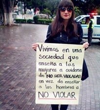LaEtxebarria's tweet photo. Vivimos en una sociedad que enseña a las mujeres a protegerse de la violación, y no enseña a los hombres a no violar. https://t.co/XfqA1caq9L