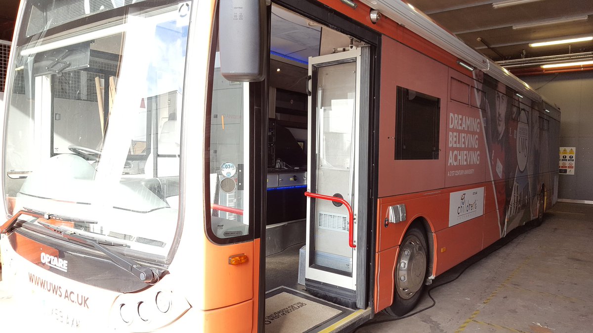 StephenReidEdu's tweet image. We&apos;re using a bus, kitted out for #Minecraft #Community #Educatuon workshops with @UniWestScotland @uwsCU and @BBCScotLearn. #Minecraftedu