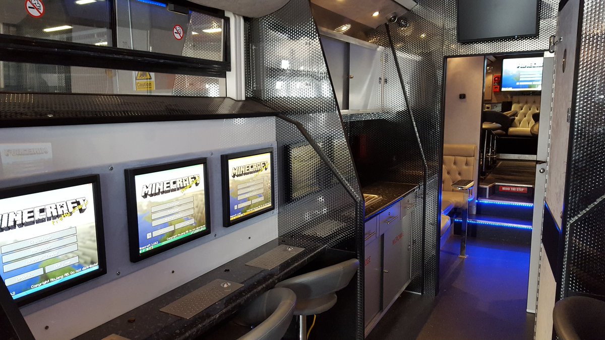 StephenReidEdu's tweet image. We&apos;re using a bus, kitted out for #Minecraft #Community #Educatuon workshops with @UniWestScotland @uwsCU and @BBCScotLearn. #Minecraftedu