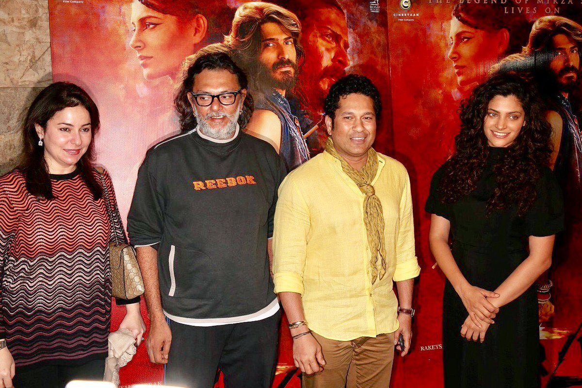 SaiyamiKher's tweet image. Will never be able to express this feeling :) 
Thankyou Anjali Maam  &amp;amp; @sachin_rt