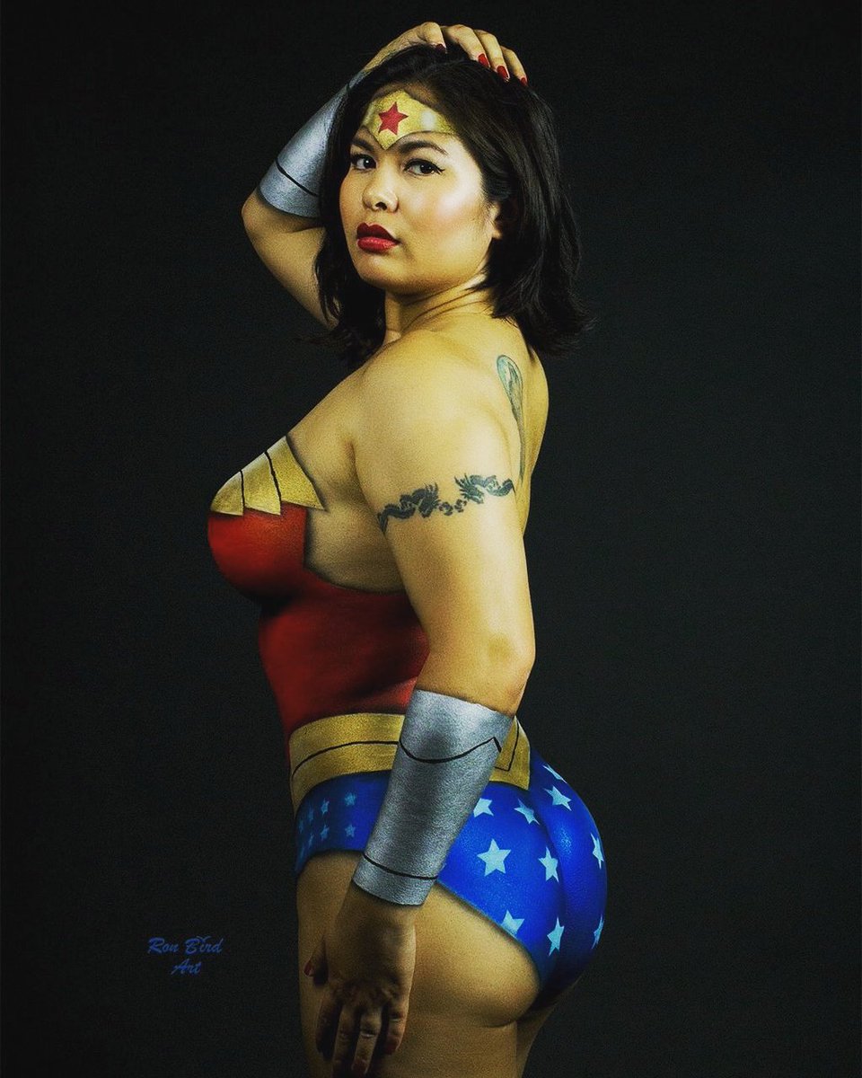terryjoker13's tweet photo. Today @CarolineCosplay your my wcw because your very gorgeous and very goddess beautiful as always #paintedbody https://t.co/dtoRE8mC6U