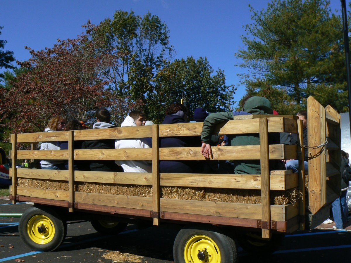 BurlcoParksNJ's tweet photo. This Sunday is the return of the FALL FLOAT FESTIVAL!  Free canoeing and lots of fun on land! https://t.co/O7idq8kzww https://t.co/pyo4xdru06