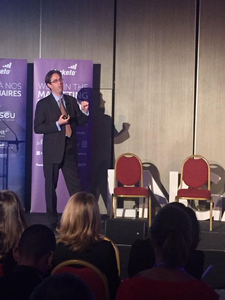 Renaud Bizet from <a href="/marketo/">Marketo</a> rockin' it en français at #MKTGNation Paris