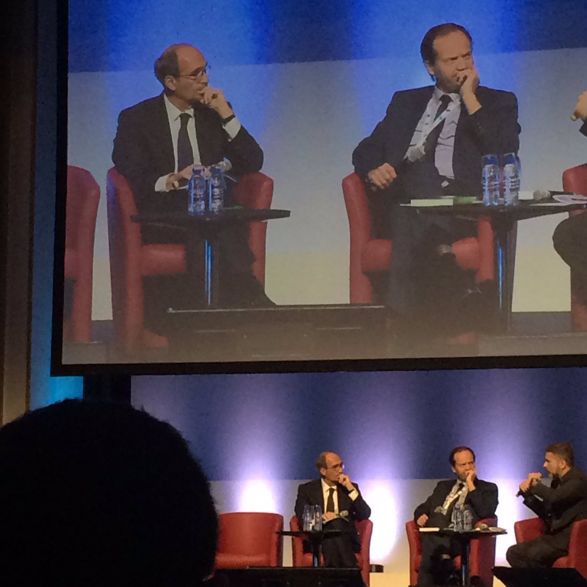 benjlaurent1's tweet photo. "Le régime general et les complémentaires doivent travailler davantage ensemble" @ericwoerth #AssisesTM16 https://t.co/5vd7xTyGvl