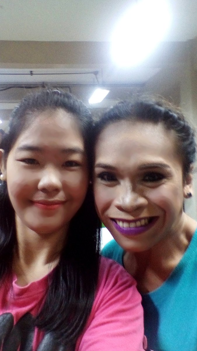 KrisMingYoo's tweet photo. My idol <3
#minutetowinit
#Taping
#JaoMapa
#RobiDomingo
#BigMouth
#DjJaiho https://t.co/zu9fGofgL3