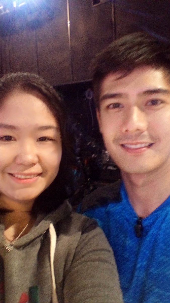 KrisMingYoo's tweet photo. My idol <3
#minutetowinit
#Taping
#JaoMapa
#RobiDomingo
#BigMouth
#DjJaiho https://t.co/zu9fGofgL3