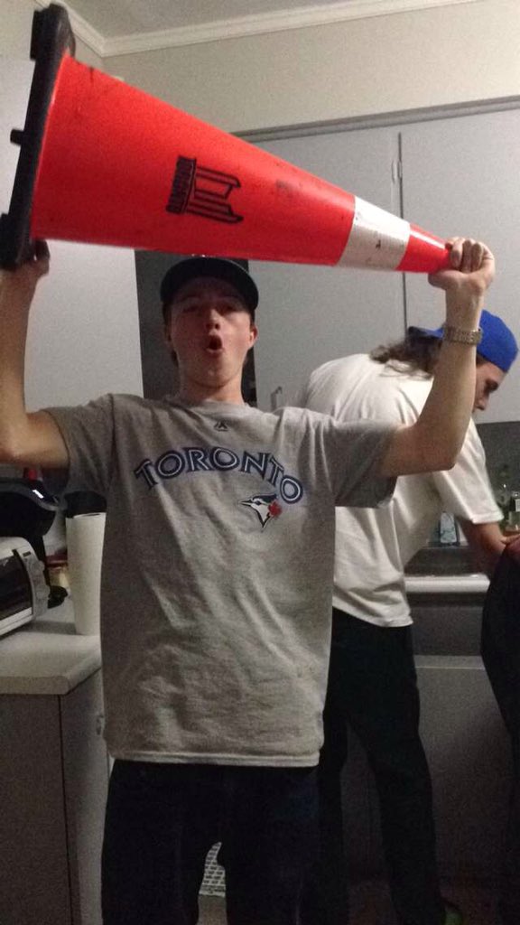 ConnorDunn44's tweet photo. Happy birthday from 40 @Boswelllllll https://t.co/Vi2gCHiKoy