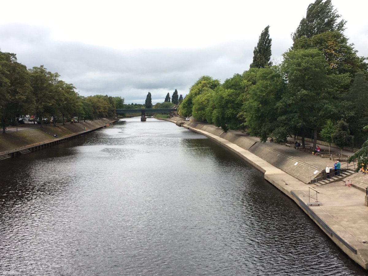 bplusbyork's tweet photo. Love walking along this river! So calming and peaceful!!! #York #Northyorkshire #BBCollection #BnB https://t.co/Pr1jrg1Iee