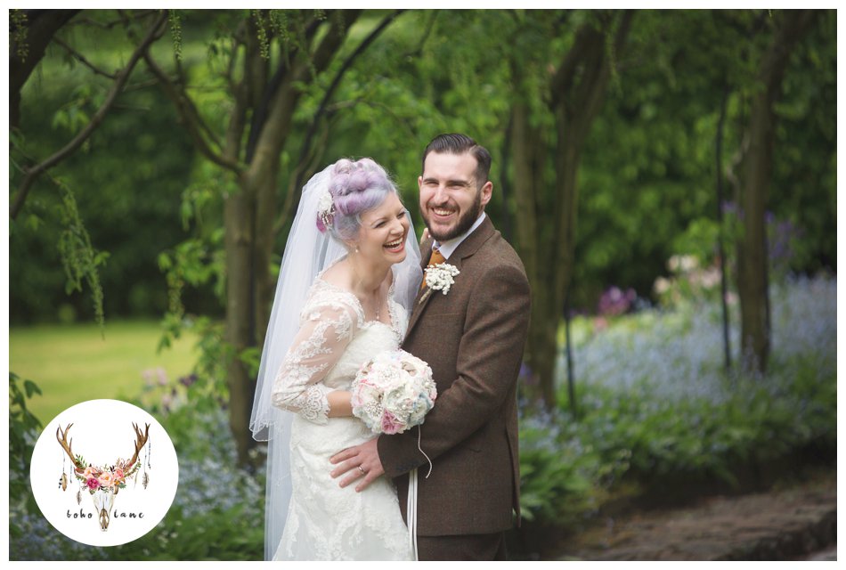 We love moments like these… #laughingbride #wedding #boholane #photography #cheshire #boho #weddinghourhttp://www.boholane.co.uk/?p=868