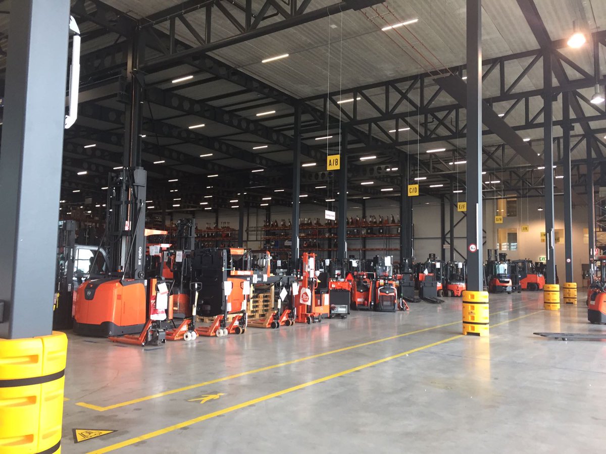 TSLogistiek's tweet photo. Kick-off project geluidloos lossen bij Toyota Materialen Handling. https://t.co/pOr6WKv5qB