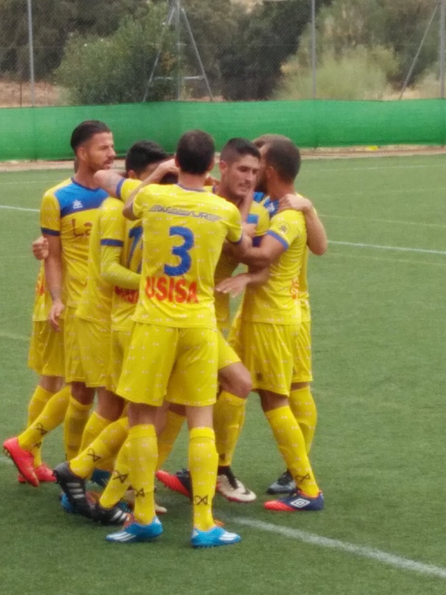 joseAlopestevez's tweet photo. Nueva victoria en un campo muy difícil, una imagen vale más q mil palabras, GRANDE EQUIPO  @islacristinafc 7 de 7,a x la octava https://t.co/npBvKia6gt