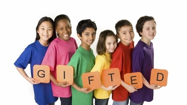 SupportEastmont's tweet photo. Supporting the @eastmontschools Educational Programs Levy is supporting our Highly Capable program.  Vote Yes on November 8th! https://t.co/Q04tlzkXDn