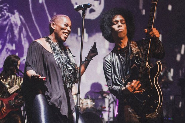 PRNFamily's tweet image. Miss LiV @livwarfield 

#DanceOnTilDawn2016