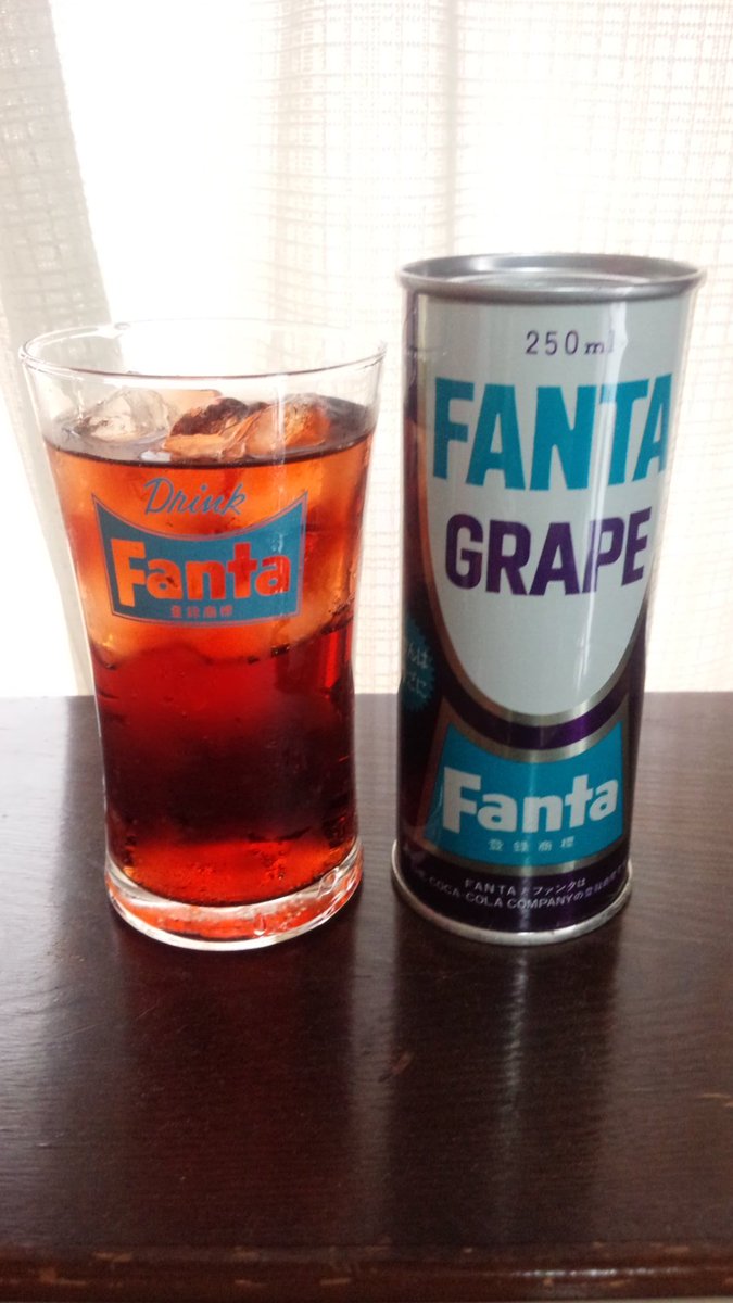 Kawato Pa Twitter Retoro Mode 発売当初に飲食店などに配られたファンタのコップと初期のファンタの缶です ちなみにグラス のファンタは今の物ですよ Kawato Pa Twitter Retoro Mode 発売当初に飲食店などに配られたファンタのコップと初期のファンタの缶です ちなみにグラス のファンタは今の物ですよ
