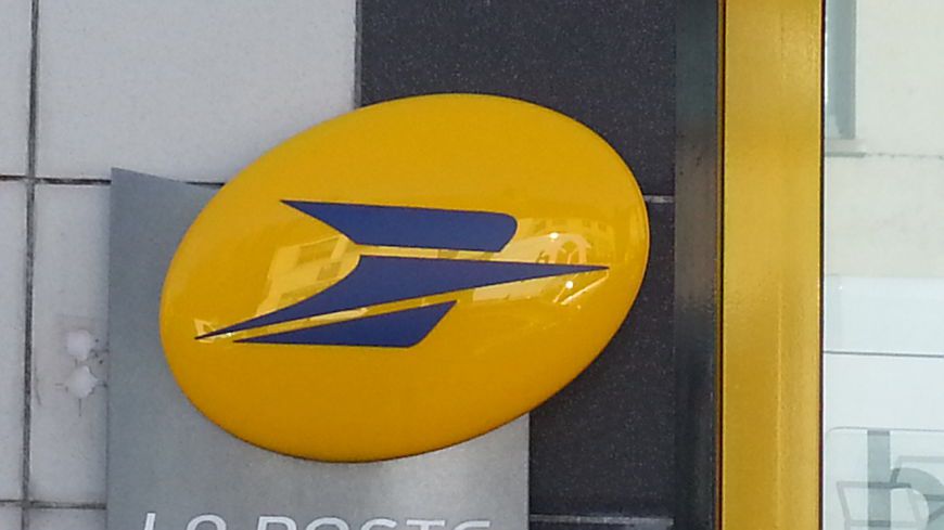 PosteEnLutte's tweet photo. Bourges : le tri du courrier transféré à Orléans en 2019 https://t.co/ovfJda9QOO https://t.co/vmh42uxuFB